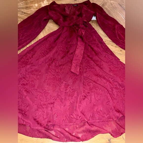 Kensie Burgundy dress - size 10 - nwt - chiffon fit & flare (holiday vibes!) - Picture 7 of 11